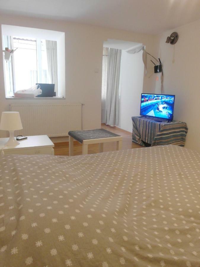 Studio Moliere Apartment Brasov Ngoại thất bức ảnh